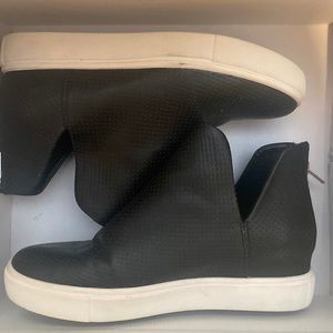 Steve Madden Sneakers